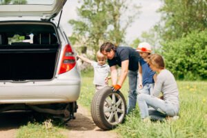 Keep You And Your Family Safe During Travelling With Emergency Roadside Tire Services